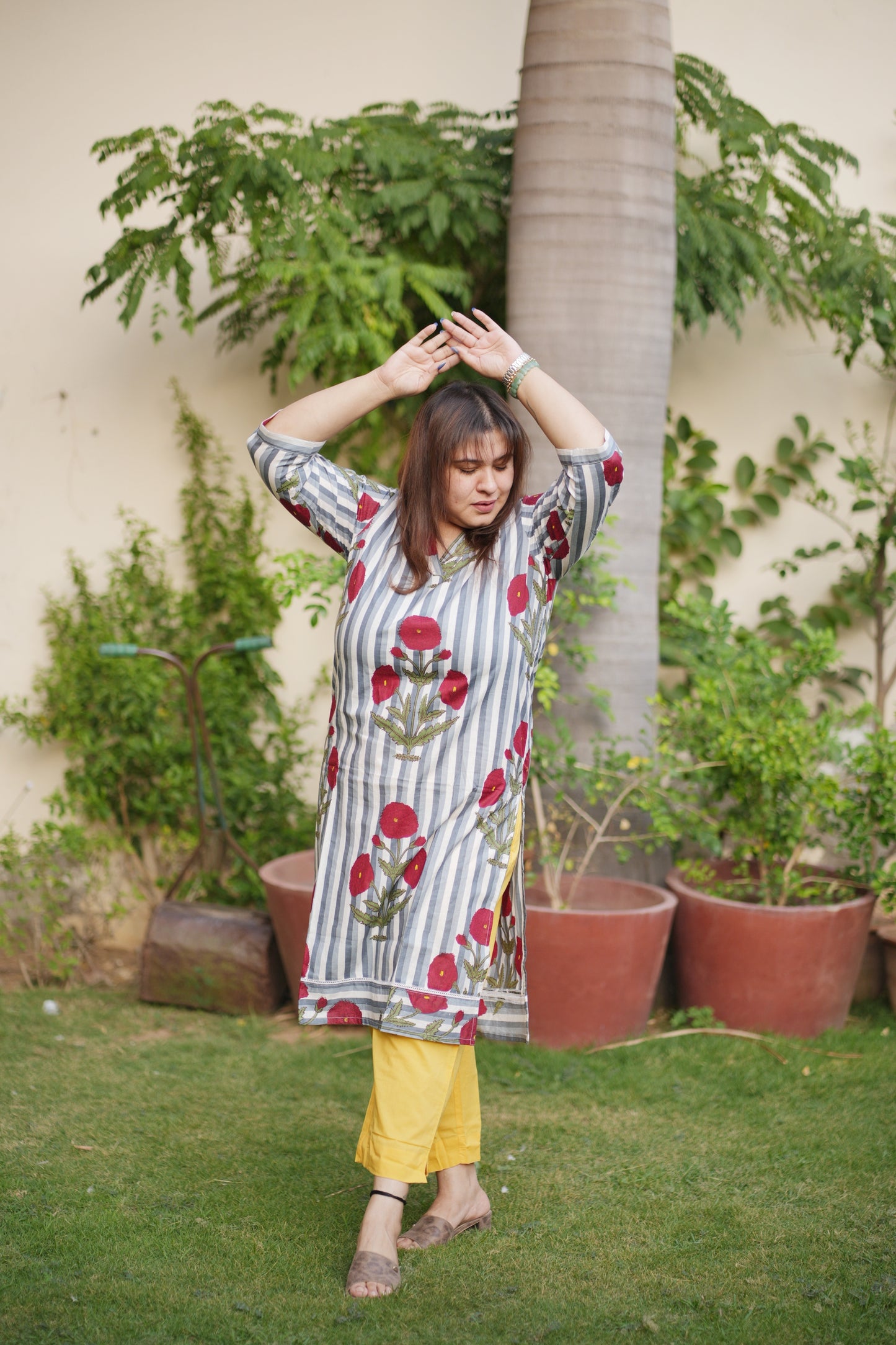 Ziva Kurta Pajama Set