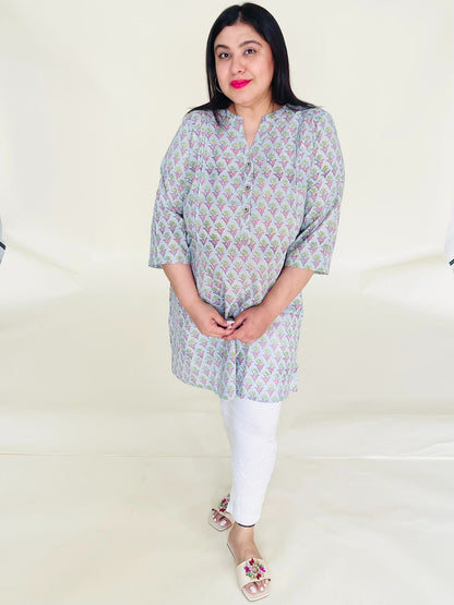 Isa Short Kurta