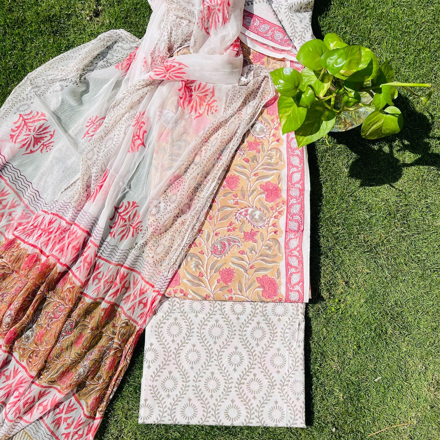 Elia Dupatta Set